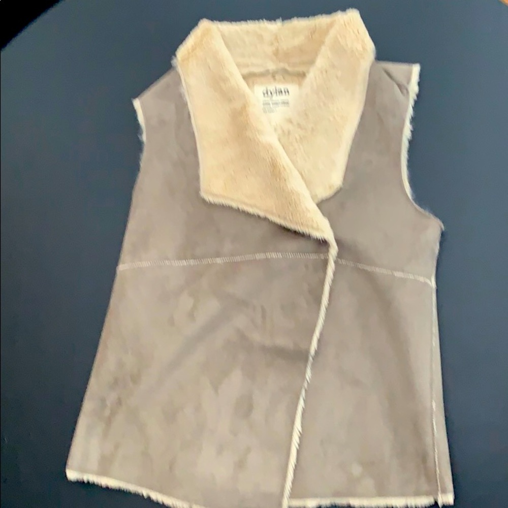 Dylan of LA faux suede vest